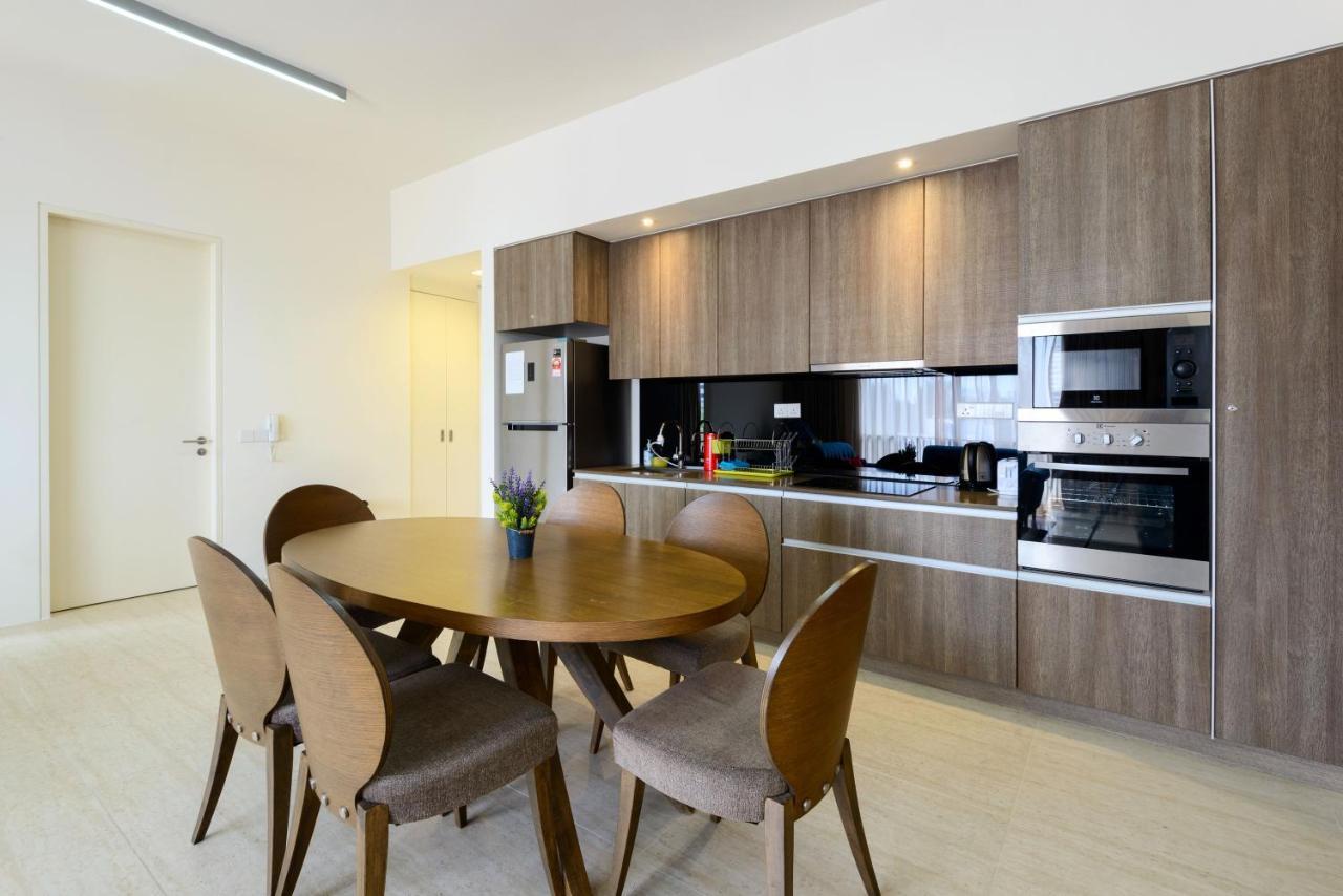 By The Sea Beach Front Apartment Batu Ferringhi Exterior foto